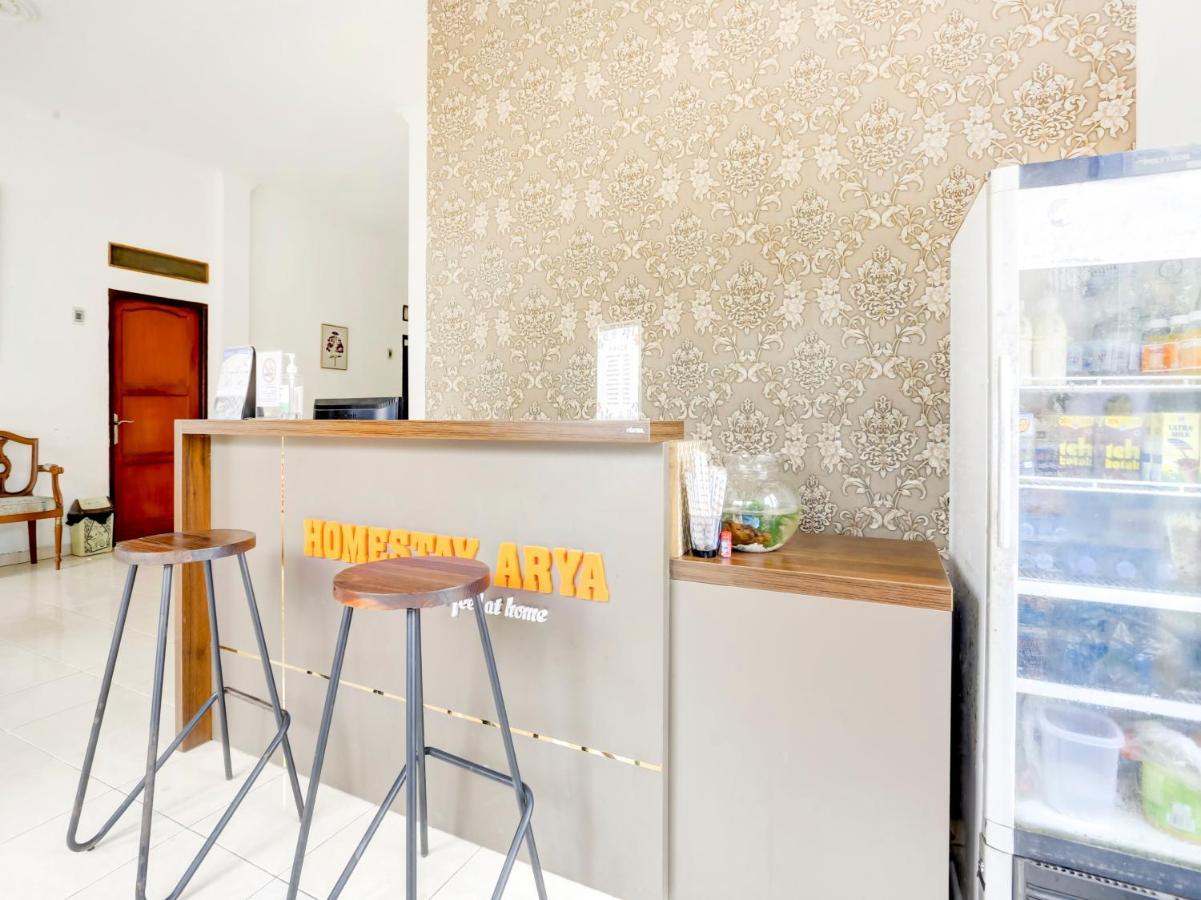 סמרינדה Oyo 3870 Homestay Arya מראה חיצוני תמונה