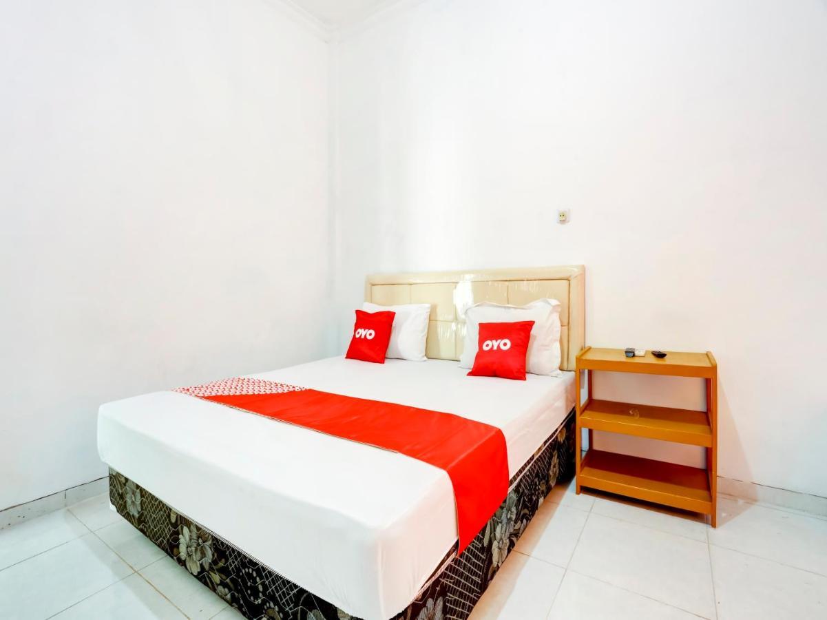 סמרינדה Oyo 3870 Homestay Arya מראה חיצוני תמונה