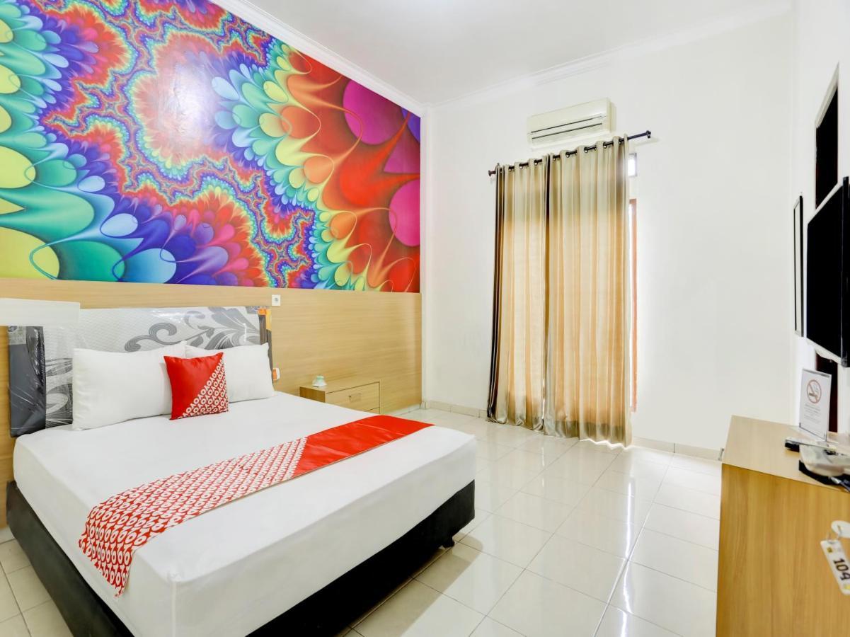 סמרינדה Oyo 3870 Homestay Arya מראה חיצוני תמונה