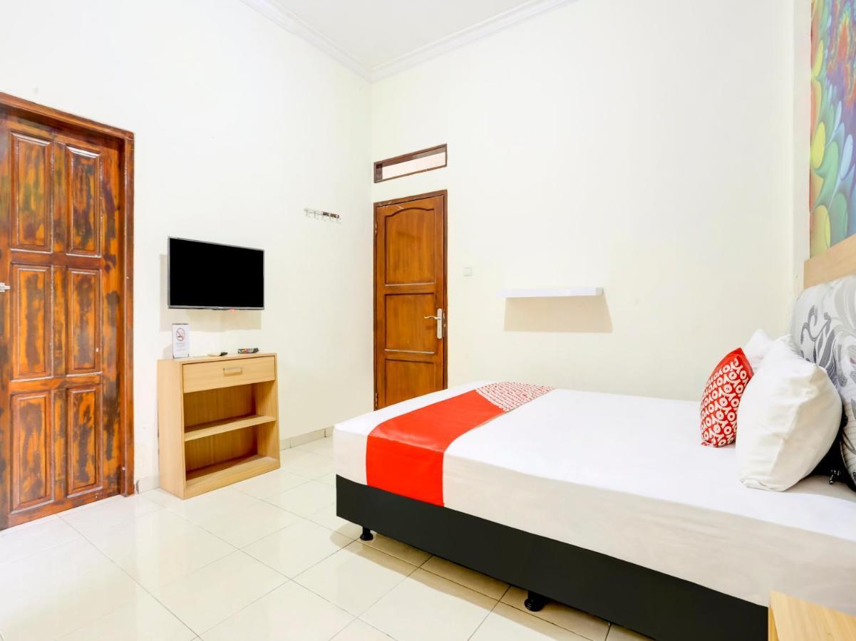 סמרינדה Oyo 3870 Homestay Arya מראה חיצוני תמונה