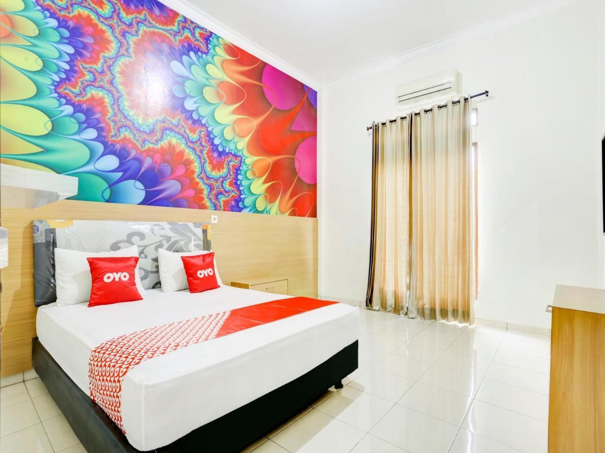 סמרינדה Oyo 3870 Homestay Arya מראה חיצוני תמונה